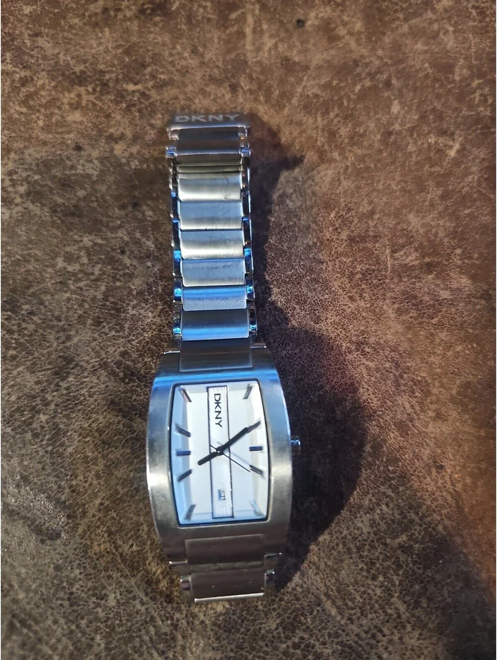 Gents DKNY Watch NY-1193 Needs Battery Works